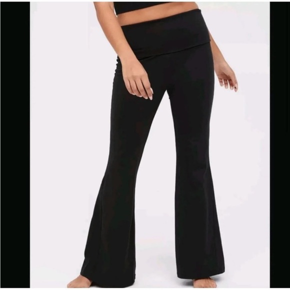 aerie Pants - Aerie Offline NWT Ribbed Foldover Flare Leggings - Black